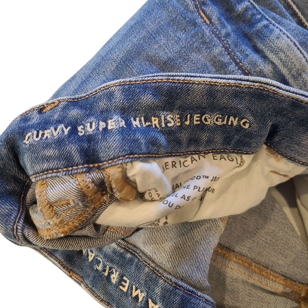 Women's AE Next Level Stretch Curvy Super Hi-Rise Jeggings Distressed 6 *SHORT* - Picture 4 of 9